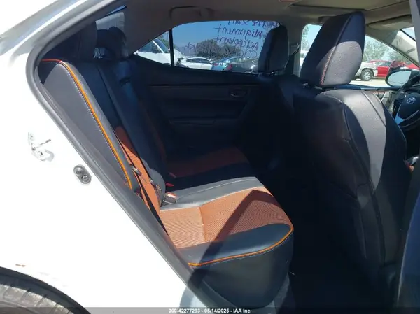5YFBURHE5HP595060 2017 TOYOTA COROLLA - Image 8