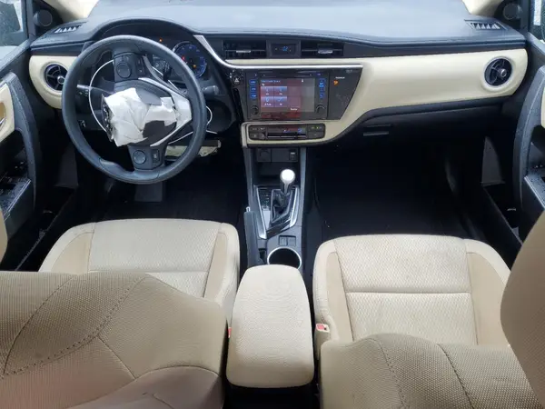 5YFBURHE5HP597066 2017 TOYOTA COROLLA - Image 8