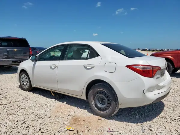 5YFBURHE5HP600063 2017 TOYOTA COROLLA - Image 2