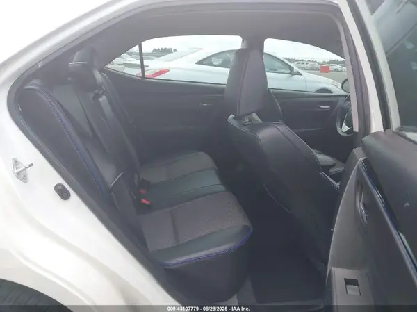 5YFBURHE5HP604503 2017 TOYOTA COROLLA - Image 8