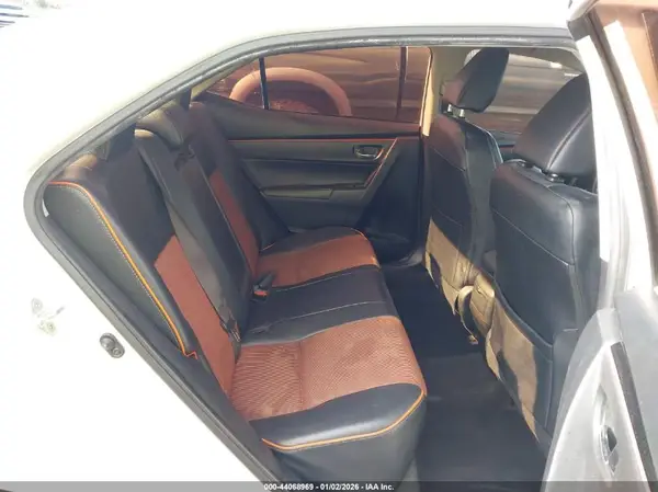 5YFBURHE5HP605425 2017 TOYOTA COROLLA - Image 8