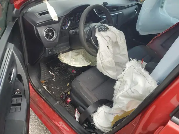 5YFBURHE5HP605814 2017 TOYOTA COROLLA - Image 8