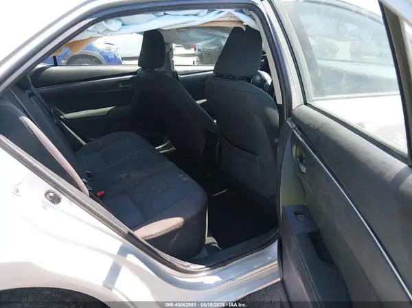 5YFBURHE5HP614433 2017 TOYOTA COROLLA - Image 8
