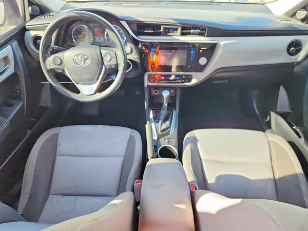 5YFBURHE5HP615355 2017 TOYOTA COROLLA - Image 8