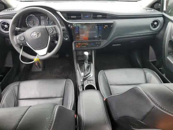 5YFBURHE5HP620040 2017 TOYOTA COROLLA - Image 8