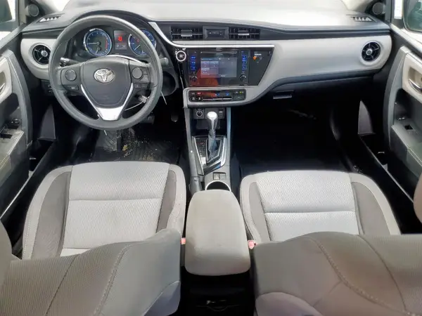 5YFBURHE5HP622094 2017 TOYOTA COROLLA - Image 8