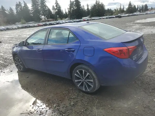 5YFBURHE5HP622161 2017 TOYOTA COROLLA - Image 2
