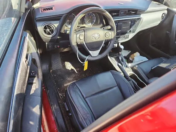 5YFBURHE5HP622421 2017 TOYOTA COROLLA - Image 8