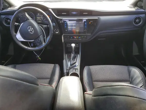 5YFBURHE5HP627988 2017 TOYOTA COROLLA - Image 8