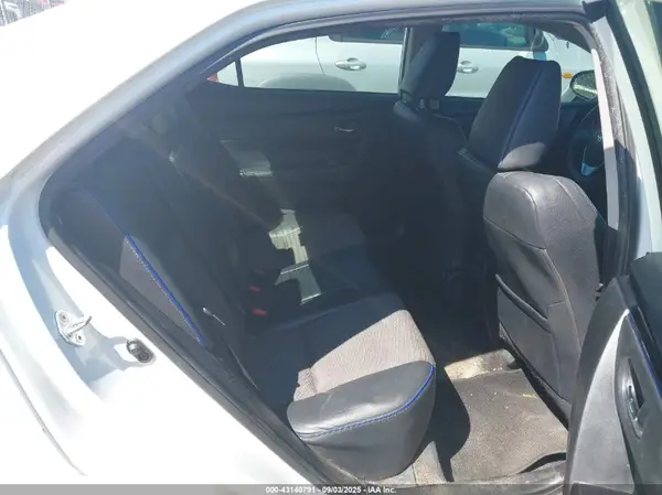 5YFBURHE5HP628817 2017 TOYOTA COROLLA - Image 8