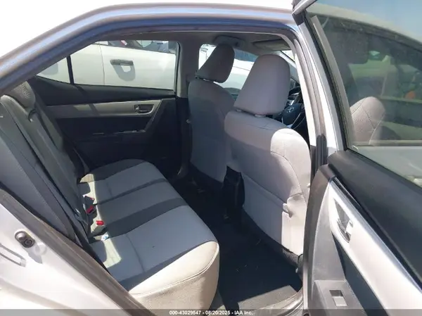 5YFBURHE5HP630521 2017 TOYOTA COROLLA - Image 8