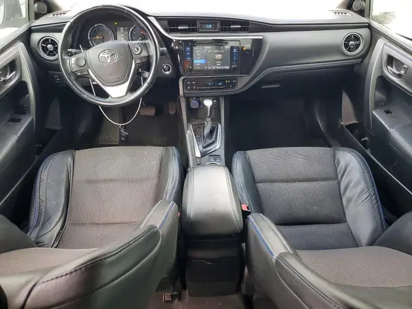 5YFBURHE5HP635508 2017 TOYOTA COROLLA - Image 8