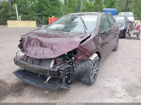 5YFBURHE5HP636142 2017 TOYOTA COROLLA - Image 2