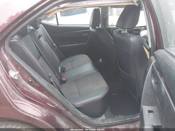 5YFBURHE5HP636142 2017 TOYOTA COROLLA - Image 8