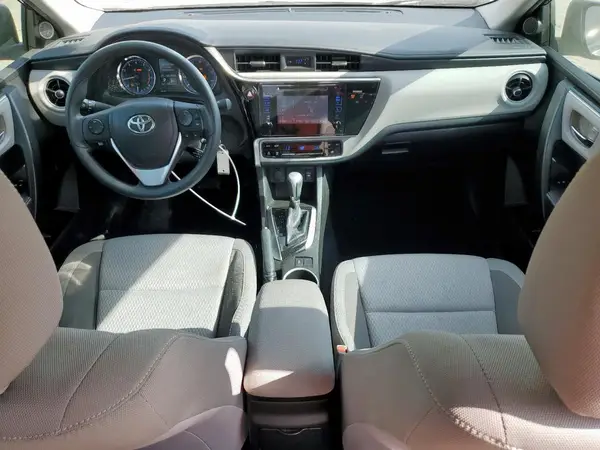 5YFBURHE5HP636190 2017 TOYOTA COROLLA - Image 8