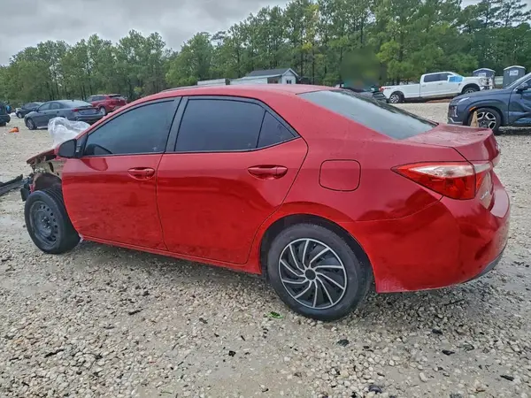 5YFBURHE5HP644824 2017 TOYOTA COROLLA - Image 2