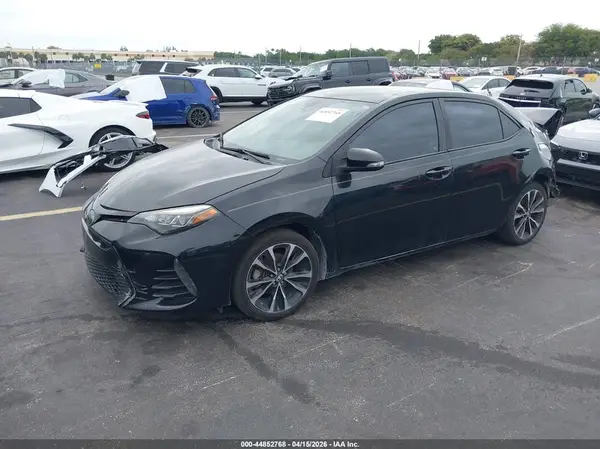 5YFBURHE5HP649408 2017 TOYOTA COROLLA - Image 2