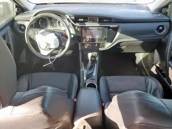 5YFBURHE5HP649456 2017 TOYOTA COROLLA - Image 8