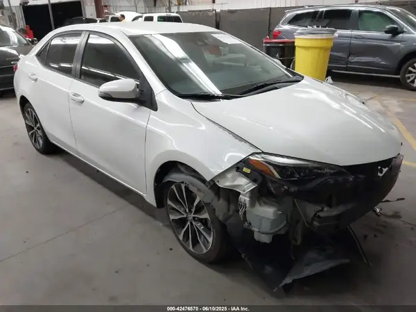 5YFBURHE5HP649800 2017 TOYOTA COROLLA - Image 1