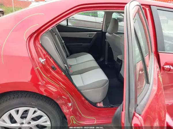 5YFBURHE5HP650770 2017 TOYOTA COROLLA - Image 8