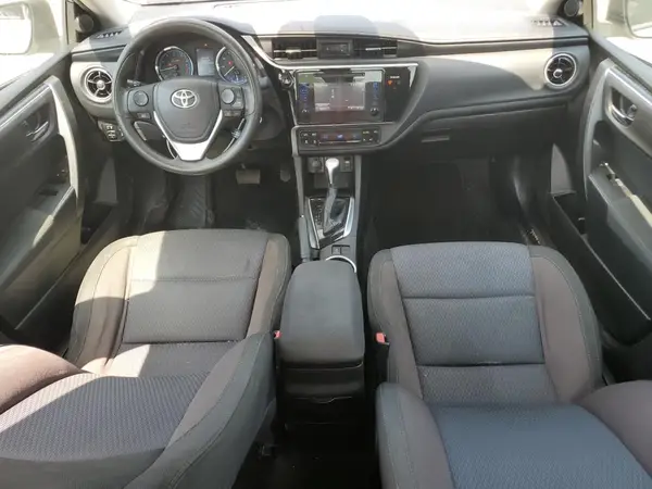 5YFBURHE5HP654060 2017 TOYOTA COROLLA - Image 8