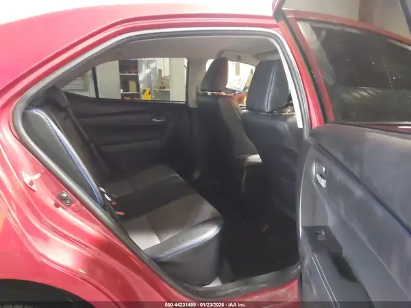 5YFBURHE5HP654429 2017 TOYOTA COROLLA - Image 8