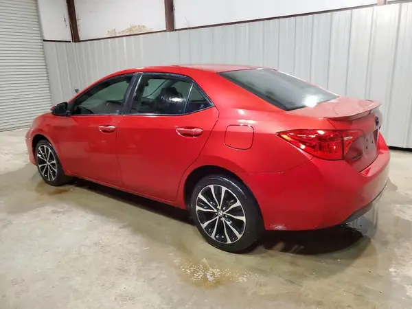 5YFBURHE5HP656567 2017 TOYOTA COROLLA - Image 2