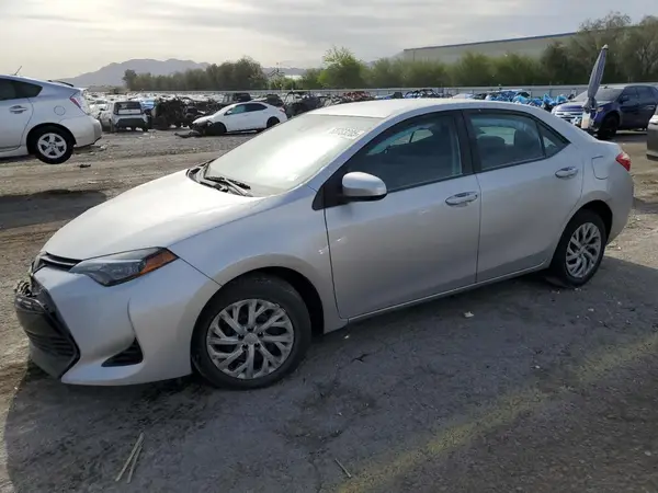5YFBURHE5HP662160 2017 TOYOTA COROLLA - Image 1