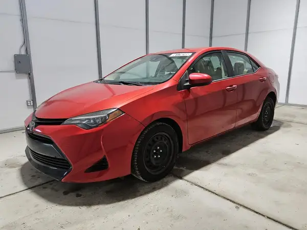 5YFBURHE5HP663437 2017 TOYOTA COROLLA - Image 1