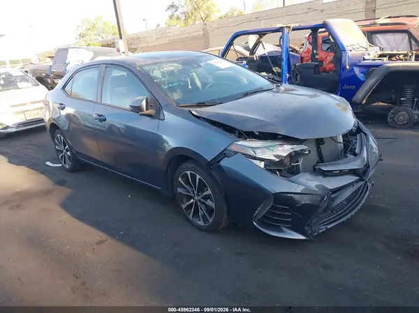 5YFBURHE5HP664846 2017 TOYOTA COROLLA - Image 1