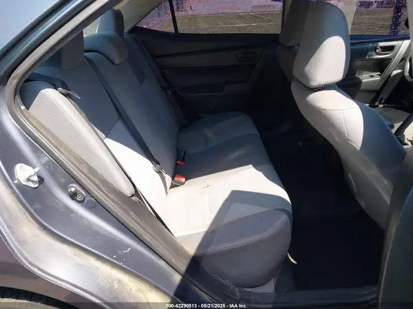 5YFBURHE5HP665124 2017 TOYOTA COROLLA - Image 8