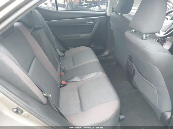 5YFBURHE5HP665334 2017 TOYOTA COROLLA - Image 8