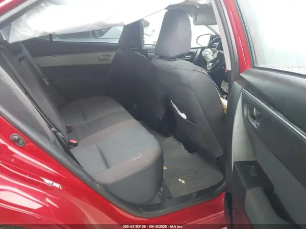 5YFBURHE5HP666726 2017 TOYOTA COROLLA - Image 8