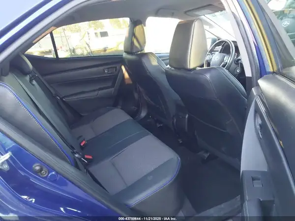 5YFBURHE5HP672297 2017 TOYOTA COROLLA - Image 8