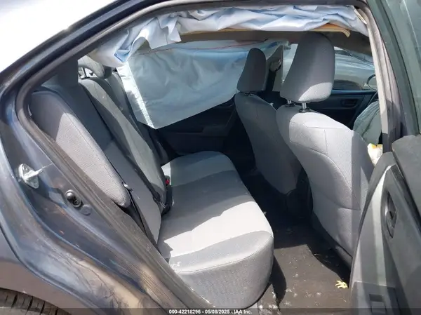5YFBURHE5HP673143 2017 TOYOTA COROLLA - Image 8