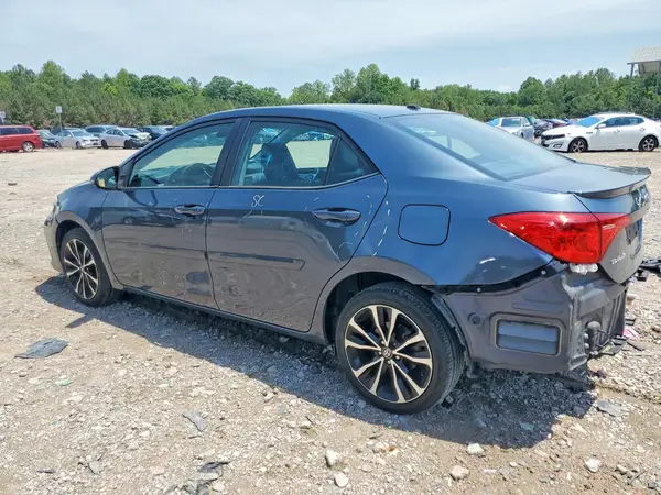 5YFBURHE5HP677192 2017 TOYOTA COROLLA - Image 2