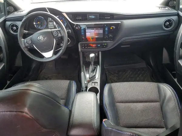 5YFBURHE5HP678147 2017 TOYOTA COROLLA - Image 8