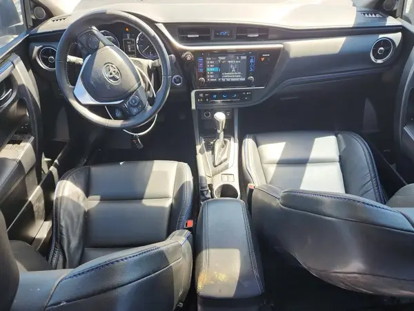 5YFBURHE5HP679069 2017 TOYOTA COROLLA - Image 8