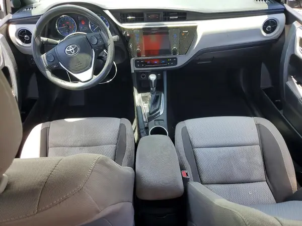 5YFBURHE5HP680092 2017 TOYOTA COROLLA - Image 8
