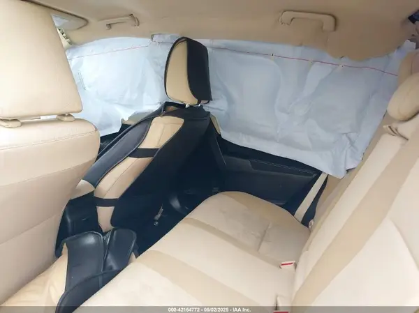 5YFBURHE5HP686961 2017 TOYOTA COROLLA - Image 8
