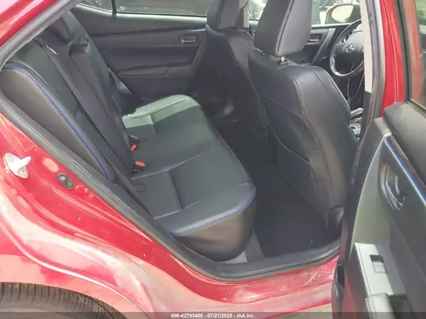 5YFBURHE5HP688273 2017 TOYOTA COROLLA - Image 8