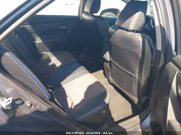 5YFBURHE5HP689004 2017 TOYOTA COROLLA - Image 8