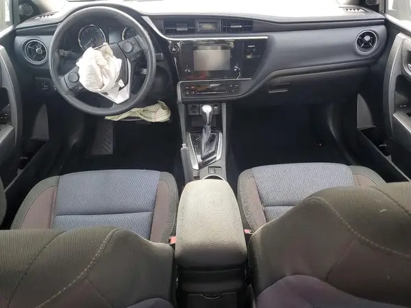 5YFBURHE5HP692789 2017 TOYOTA COROLLA - Image 8