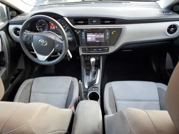 5YFBURHE5HP694008 2017 TOYOTA COROLLA - Image 8