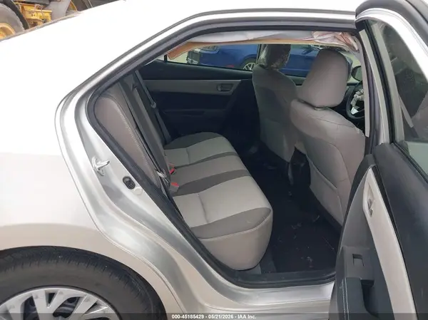 5YFBURHE5HP696874 2017 TOYOTA COROLLA - Image 8