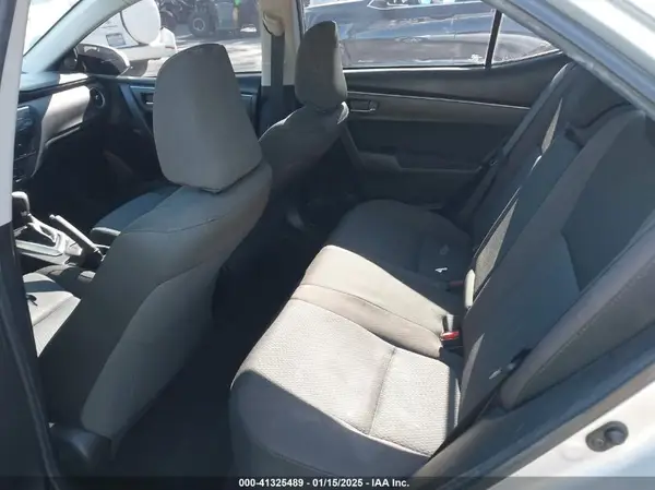 5YFBURHE5HP697796 2017 TOYOTA COROLLA - Image 8