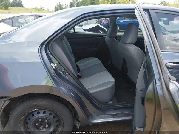 5YFBURHE5HP700549 2017 TOYOTA COROLLA - Image 8