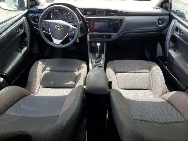 5YFBURHE5HP703712 2017 TOYOTA COROLLA - Image 8