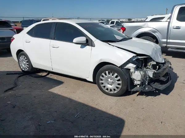 5YFBURHE5HP705380 2017 TOYOTA COROLLA - Image 1