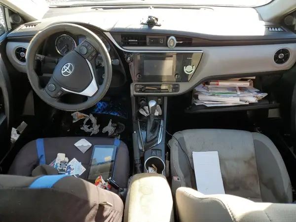 5YFBURHE5HP705847 2017 TOYOTA COROLLA - Image 8